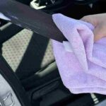 3分でN-BOXの嘔吐臭を消す！シートベルト洗浄術とプロの相場